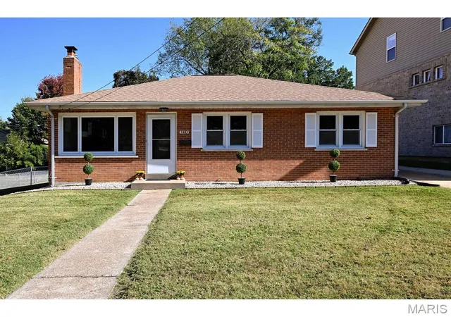 Single family home for sale at 4116 Exeter Ave, Saint Louis, MO 63119 | MLS# MIS26065018