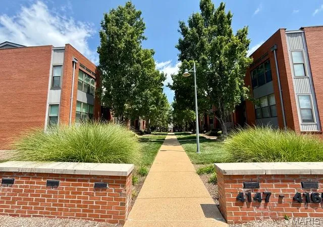 Photo 2 of Townhouse for sale at 4153 Mcpherson Ave, Saint Louis, MO 63108 | MLS# MIS26065023 | Listing updated on 2026-10-14