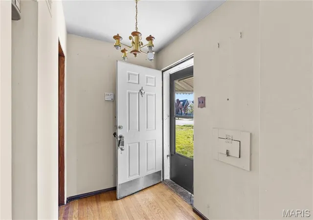 Photo 2 of Single family home for sale at 1607 Veronica Ave, Saint Louis, MO 63147 | MLS# MIS26065026 | Listing updated on 2026-10-10