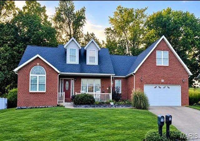 Photo 1 of Single family home for sale at 555 Matt Ln, Jackson, MO 63755 | MLS# MIS26065045 | Listing updated on 2026-10-19