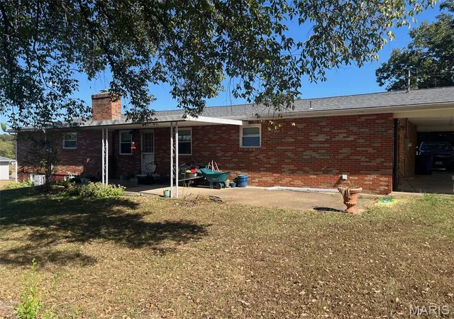 Photo 3 of Single family home for sale at 1102 Richeson Rd, Potosi, MO 63664 | MLS# MIS26065061 | Listing updated on 2026-10-08