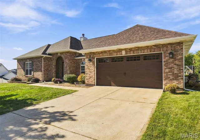 Photo 4 of Single family home for sale at 17 White Dove Ct, O Fallon, MO 63368 | MLS# MIS26065097 | Listing updated on 2026-10-20