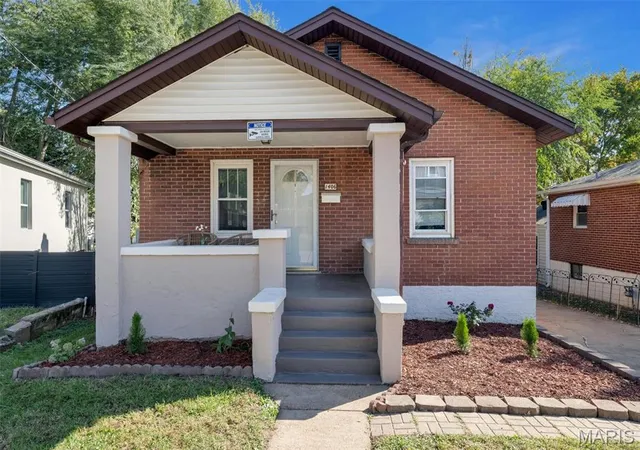 Photo 1 of Single family home for sale at 1406 Dammert Ave, Saint Louis, MO 63125 | MLS# MIS26065132 | Listing updated on 2026-10-28