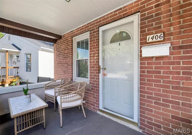 Photo 4 of Single family home for sale at 1406 Dammert Ave, Saint Louis, MO 63125 | MLS# MIS26065132 | Listing updated on 2026-10-28