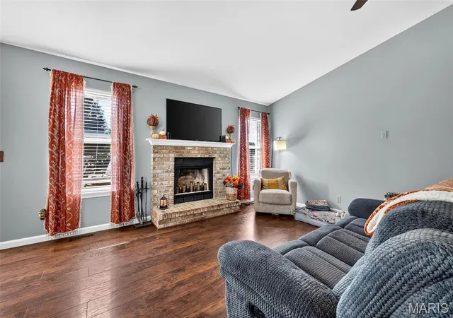 Photo 4 of Single family home for sale at 2727 Providence Ridge Dr, Wentzville, MO 63385 | MLS# MIS26065144 | Listing updated on 2026-10-09