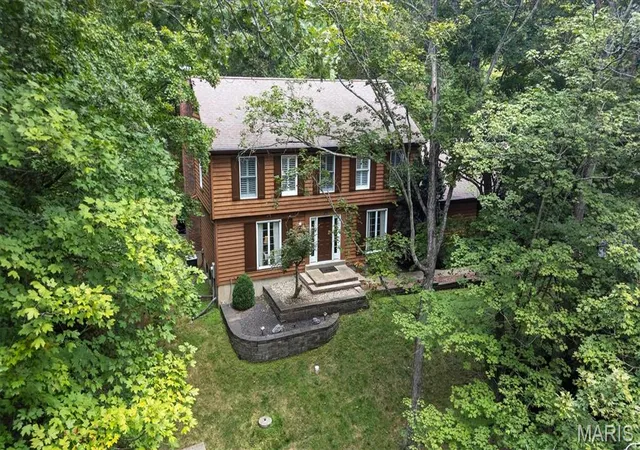 Photo 1 of Sale Pending at 29 Rockwood Forest Valley, Wildwood, MO 63025 | MLS# MIS26065145 | Listing updated on 2026-10-29