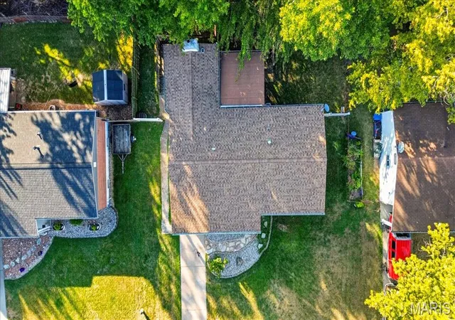 Photo 3 of Single family home for sale at 3315 Joyce Dr, Saint Charles, MO 63301 | MLS# MIS26065156 | Listing updated on 2026-10-18