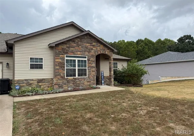 Photo 35 of Single family home for sale at 128 Sycamore Dr, Saint Robert, MO 65584 | MLS# MIS26065162 | Listing updated on 2026-10-09