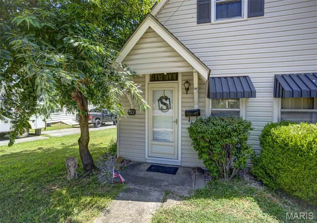 Photo 3 of Single family home for sale at 622 N Jackson St, Pittsfield, IL 62363 | MLS# MIS26065173 | Listing updated on 2026-10-09