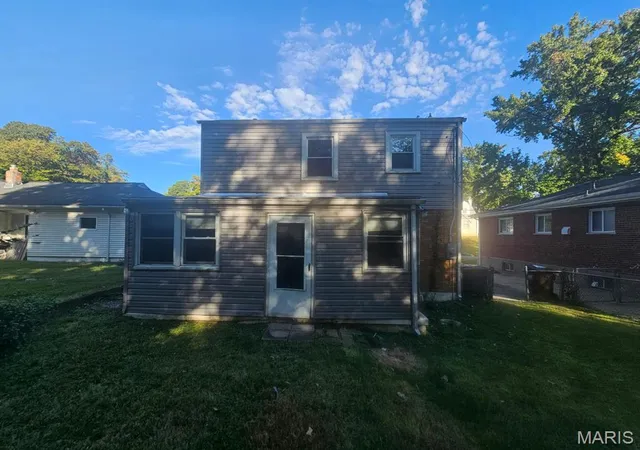 Photo 2 of Single family home for sale at 4314 Begg Blvd, Saint Louis, MO 63121 | MLS# MIS26065181 | Listing updated on 2026-10-10