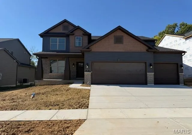 Photo 1 of Sale Pending at 171 Cardow Dr, O Fallon, MO 63368 | MLS# MIS26065182 | Listing updated on 2026-10-15