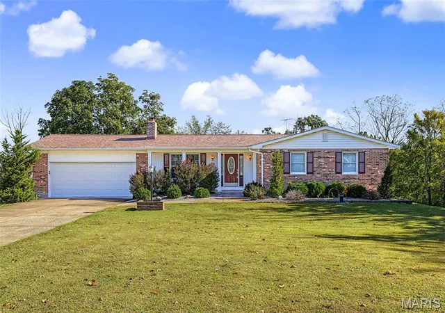 Photo 2 of Single family home for sale at 6231 State Rd H, De Soto, MO 63020 | MLS# MIS26065185 | Listing updated on 2026-10-09