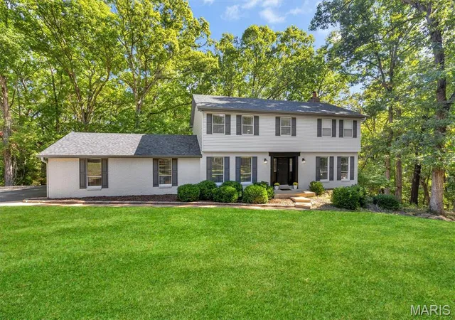 Photo 4 of Single family home for sale at 1444 Eagle Ridge Rd, Wildwood, MO 63038 | MLS# MIS26065188 | Listing updated on 2026-10-22