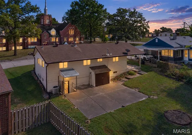Photo 4 of Single family home for sale at 515 Cordelia Ave, Cape Girardeau, MO 63701 | MLS# MIS26065190 | Listing updated on 2026-10-09