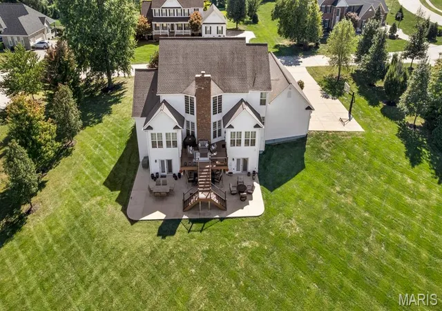 Photo 3 of Single family home for sale at 5364 Tower Hl Ct, Weldon Spring, MO 63304 | MLS# MIS26065193 | Listing updated on 2026-10-29