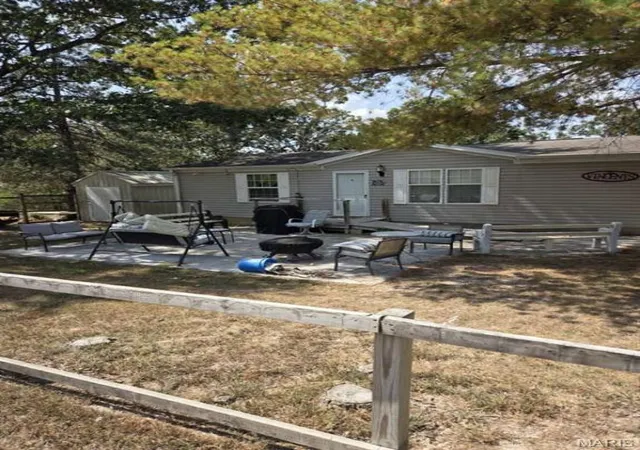 Photo 2 of Single family home for sale at 11171 Leisure Dr, Warsaw, MO 65355 | MLS# MIS26065209 | Listing updated on 2026-10-09