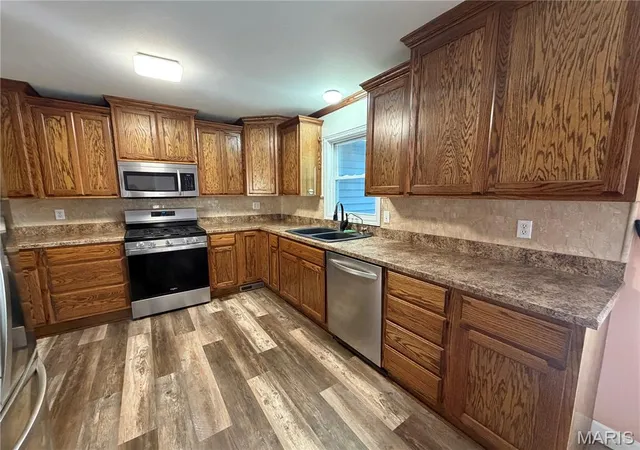 Photo 4 of Single family home for sale at 1405 Western Ave, Mexico, MO 65265 | MLS# MIS26065218 | Listing updated on 2026-10-12