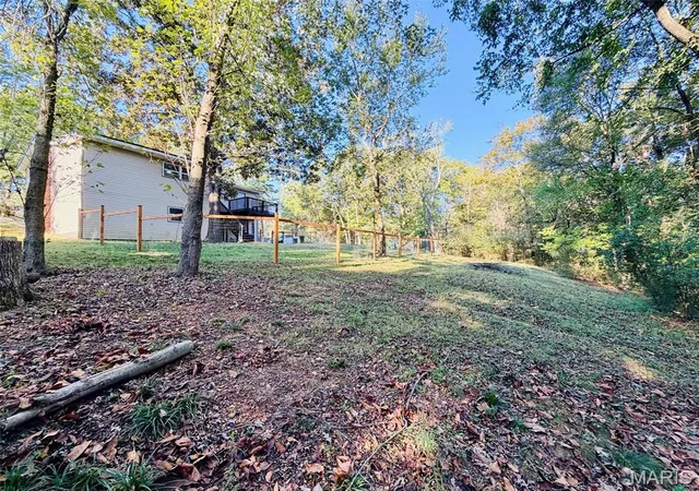 Photo 3 of Single family home for sale at 3226 Sky Line Dr, Poplar Bluff, MO 63901 | MLS# MIS26065226 | Listing updated on 2026-10-09