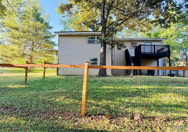 Photo 4 of Single family home for sale at 3226 Sky Line Dr, Poplar Bluff, MO 63901 | MLS# MIS26065226 | Listing updated on 2026-10-09