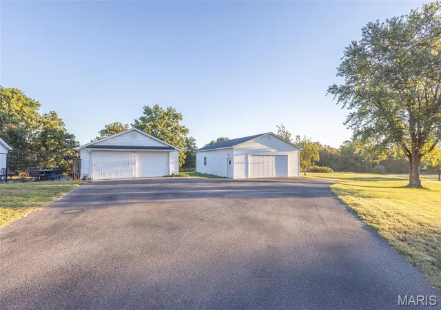 Photo 4 of House for sale at 25207 Audrain Rd 820, Mexico, MO 65265 | MLS# MIS26065238 | Listing updated on 2026-10-12