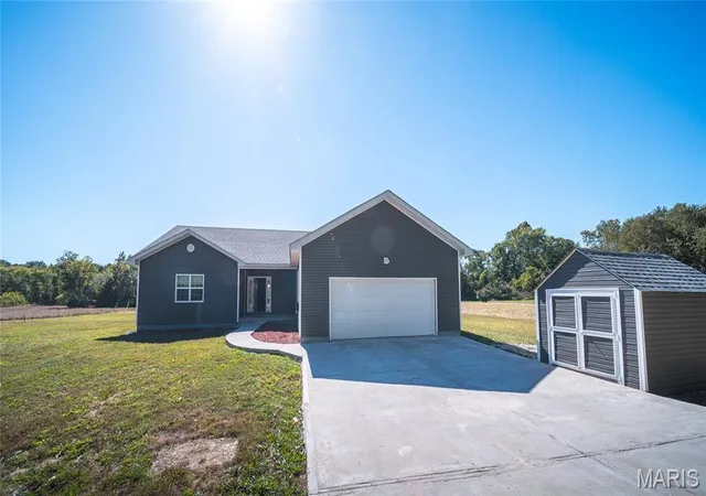 Photo 1 of Single family home for sale at 212 Tiny Blossom Flds, Villa Ridge, MO 63089 | MLS# MIS26065254 | Listing updated on 2026-10-09