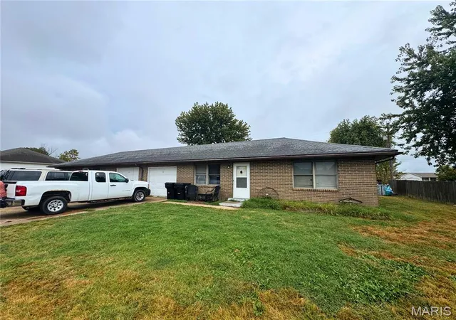 Photo 2 of Multi family home for sale at 1503 W Springfield St #A&B, Saint James, MO 65559 | MLS# MIS26065255 | Listing updated on 2026-10-21
