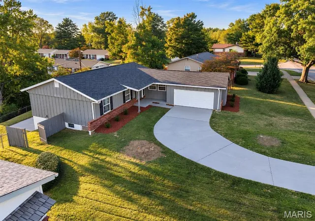 Photo 1 of Single family home for sale at 11749 Galba Dr, Florissant, MO 63033 | MLS# MIS26065258 | Listing updated on 2026-10-09