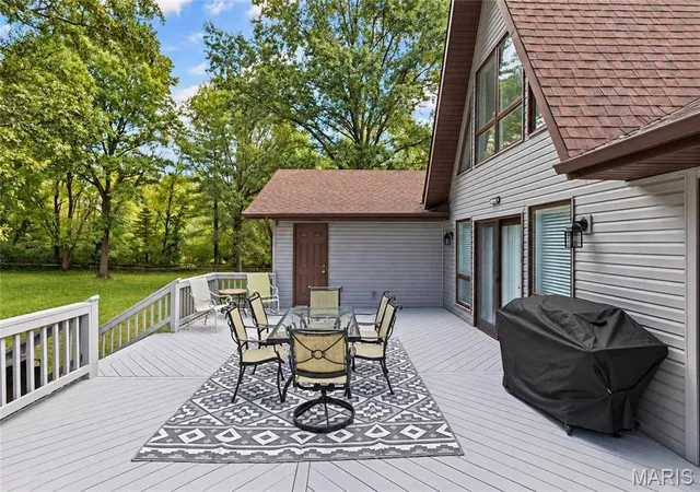 Photo 4 of Single family home for sale at 1935 Lebanon Ave, Belleville, IL 62221 | MLS# MIS26065274 | Listing updated on 2026-10-16