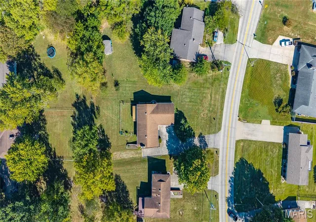 Photo 3 of Single family home for sale at 2746 Gordonville Rd, Cape Girardeau, MO 63703 | MLS# MIS26065276 | Listing updated on 2026-10-15