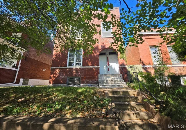 Photo 3 of Multi family home for sale at 4717 Tennessee Ave, Saint Louis, MO 63111 | MLS# MIS26065283 | Listing updated on 2026-10-15