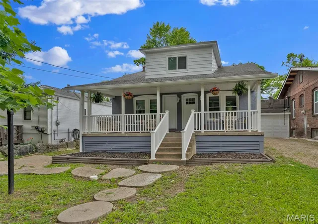 Single family home for sale at 2315 Wheaton Ave, Saint Louis, MO 63114 | MLS# MIS26065300