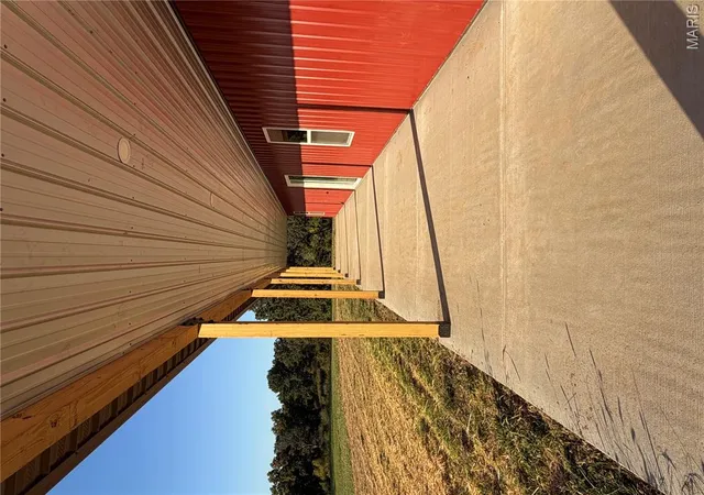 Photo 4 of Single family home for sale at 11404 Highway 24, Madison, MO 65263 | MLS# MIS26065339 | Listing updated on 2026-10-10