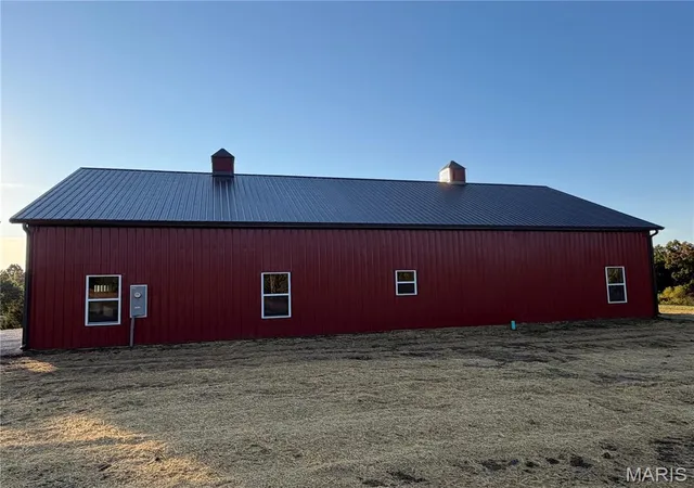 Photo 3 of Single family home for sale at 11404 Highway 24, Madison, MO 65263 | MLS# MIS26065339 | Listing updated on 2026-10-10