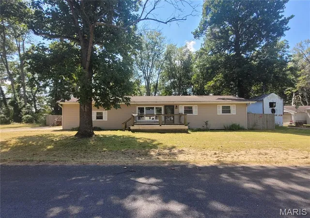 Photo 1 of Single family home for sale at 204 Easy St, Chaffee, MO 63740 | MLS# MIS26065342 | Listing updated on 2026-10-10