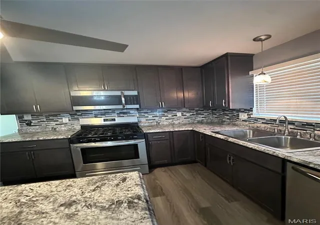 Photo 4 of Single family home for sale at 8453 Falmouth Dr, Saint Louis, MO 63121 | MLS# MIS26065354 | Listing updated on 2026-10-14