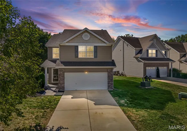 Condo for sale at 513 Parkgate Dr, Lake Saint Louis, MO 63367 | MLS# MIS26065372