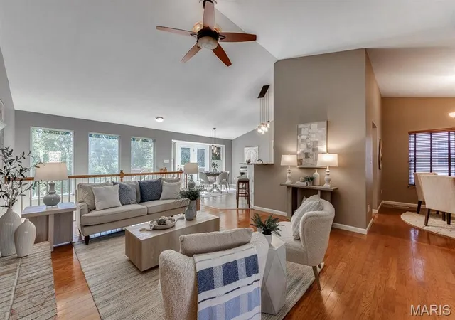 Photo 3 of Sale Pending at 234 Romaine Spring View, Fenton, MO 63026 | MLS# MIS26065378 | Listing updated on 2026-10-19
