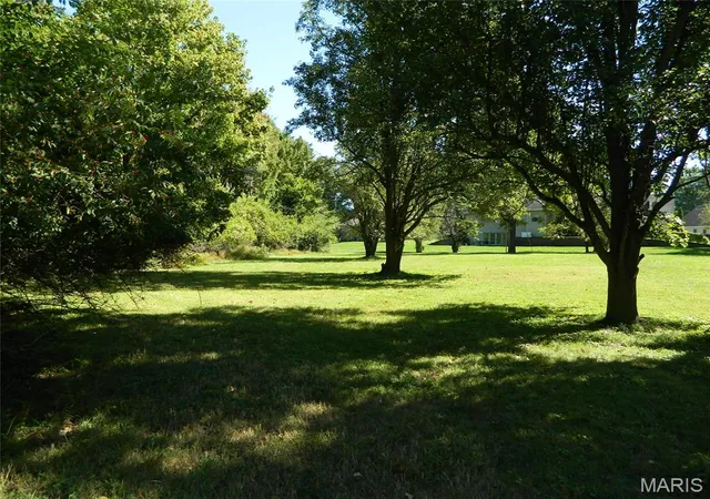 Photo 4 of Land for sale at 19 Chamblee Ln, Saint Louis, MO 63141 | MLS# MIS26065393 | Listing updated on 2026-10-13