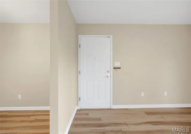 Photo 4 of Condo for sale at 1220 River Chase Dr #100, Arnold, MO 63010 | MLS# MIS26065395 | Listing updated on 2026-10-10