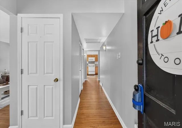 Photo 2 of Condo for sale at 1034 Pinegate Dr, Saint Louis, MO 63122 | MLS# MIS26065396 | Listing updated on 2026-10-21
