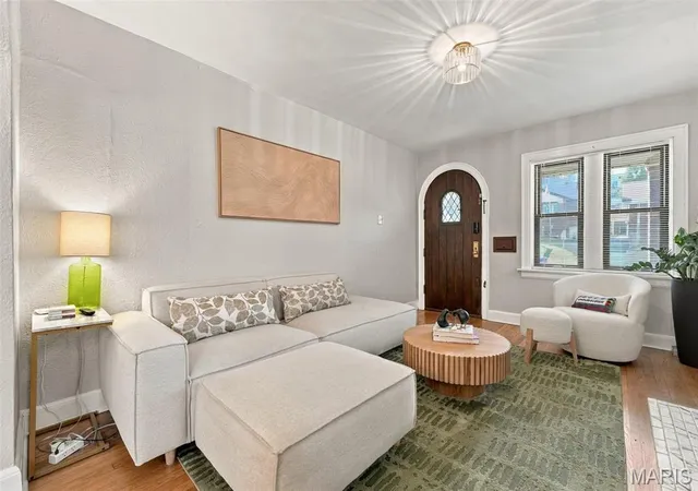 Photo 3 of Single family home for sale at 1548 Louisville Ave, Saint Louis, MO 63139 | MLS# MIS26065405 | Listing updated on 2026-10-19