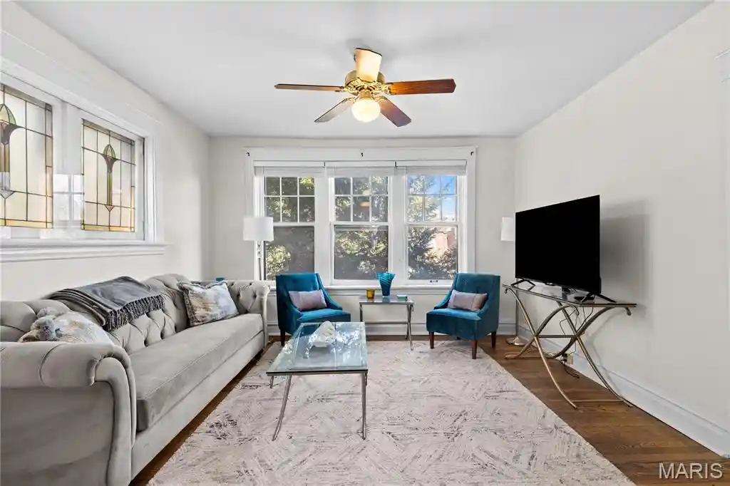 Listing Photo 33 - Condo for sale in building located at 4416 Laclede Ave, Saint Louis, MO 63108