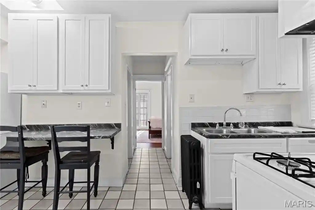 Listing Photo 35 - Condo for sale in building located at 4416 Laclede Ave, Saint Louis, MO 63108