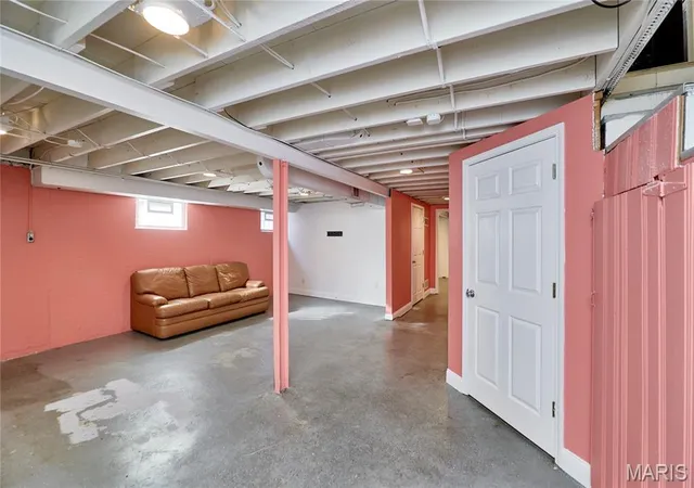 Photo 4 of Single family home for sale at 1445 Gregg Ave, Saint Louis, MO 63139 | MLS# MIS26065413 | Listing updated on 2026-10-16