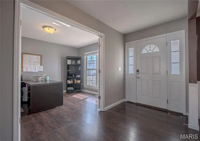 Photo 3 of Single family home for sale at 360 Waterford Ct, Troy, MO 63379 | MLS# MIS26065428 | Listing updated on 2026-10-30