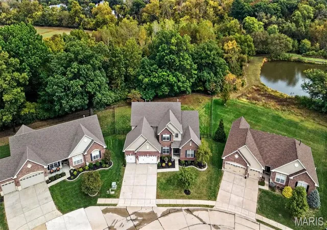 Photo 3 of Single family home for sale at 1216 Miralago Way, Saint Peters, MO 63376 | MLS# MIS26065431 | Listing updated on 2026-10-24