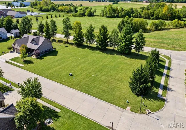 Photo 1 of Land for sale at 3629 S Arbor Lake Dr, Edwardsville, IL 62025 | MLS# MIS26065438 | Listing updated on 2026-10-19