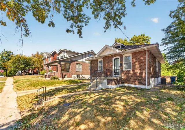 Photo 2 of Single family home for sale at 7343 Zephyr Pl, Saint Louis, MO 63143 | MLS# MIS26065442 | Listing updated on 2026-10-19