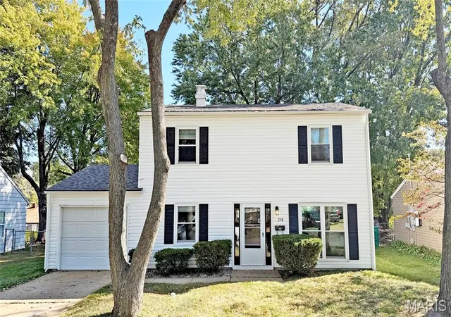 Photo 1 of Single family home for sale at 318 Whitehall Dr, O Fallon, IL 62269 | MLS# MIS26065459 | Listing updated on 2026-10-13