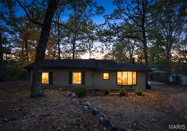 Single family home for sale at 12491 Oak Dr, Sainte Genevieve, MO 63670 | MLS# MIS26065462